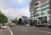 租捷運黃金店面店面45萬